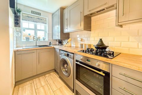 3 Aster Walk, Nuneaton, CV10 7SP