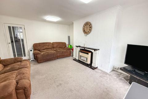 3 bedroom terraced house for sale, Brook Road, Leicester LE5