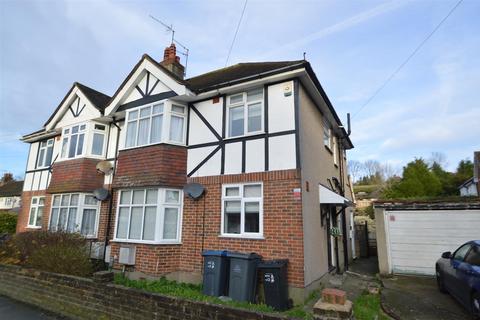 2 bedroom maisonette for sale, Chipstead Valley Road, Coulsdon CR5