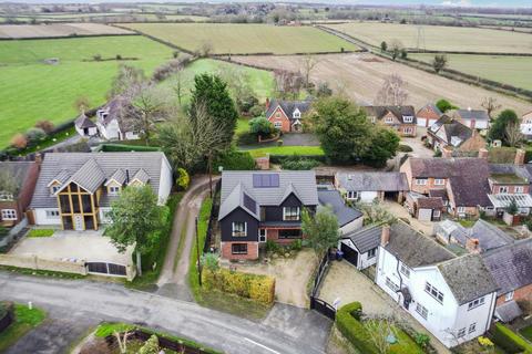 4 bedroom detached house for sale, Desford Lane, Leicester LE9