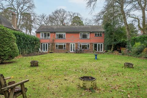 5 bedroom detached house for sale, Dartnell Avenue, West Byfleet, KT14