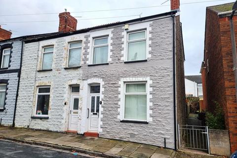 3 bedroom end of terrace house for sale, Commercial Road, Barry, The Vale Of Glamorgan. CF63 1BW