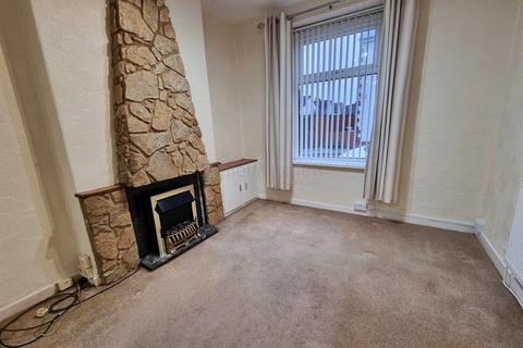 3 bedroom end of terrace house for sale, Commercial Road, Barry, The Vale Of Glamorgan. CF63 1BW