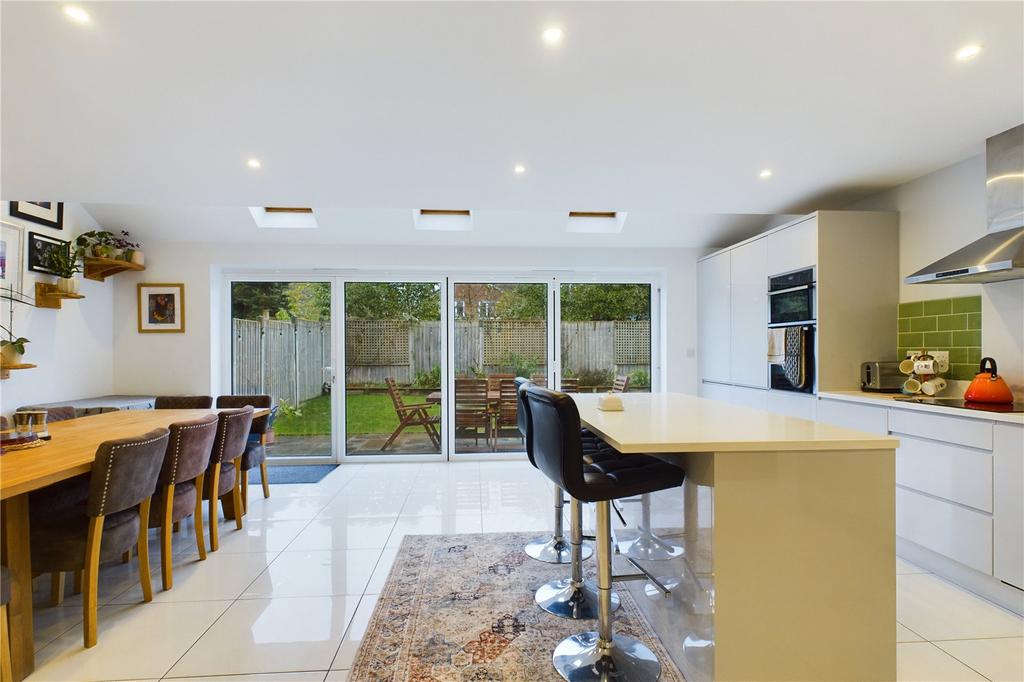 Kitchen Family Room