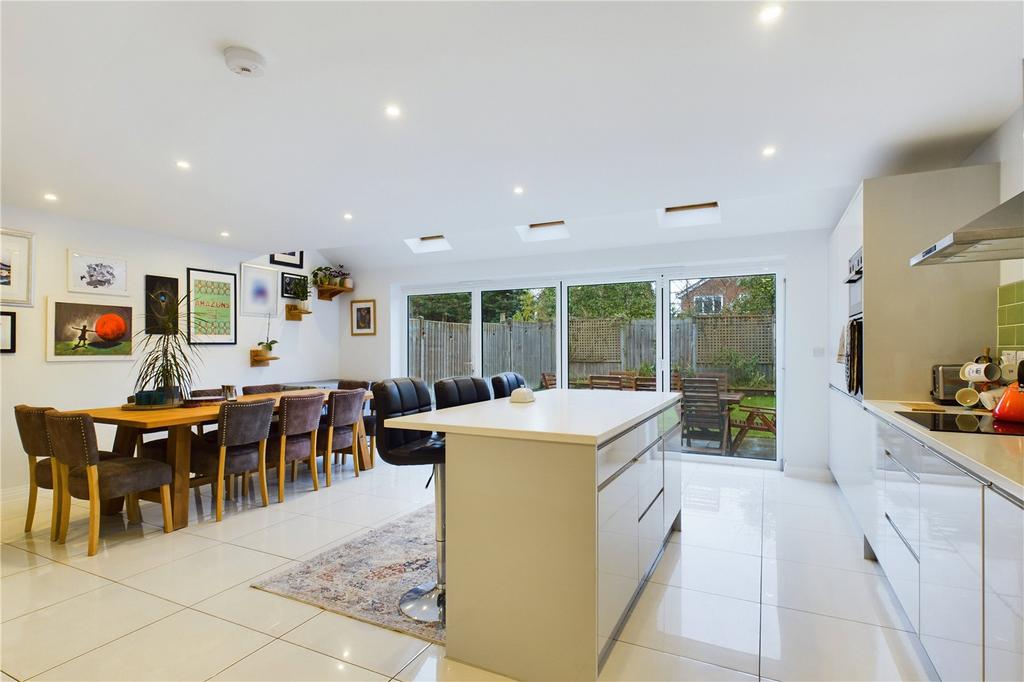 Kitchen Family Room