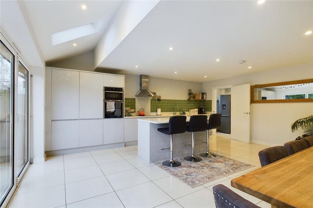 Kitchen Family Room