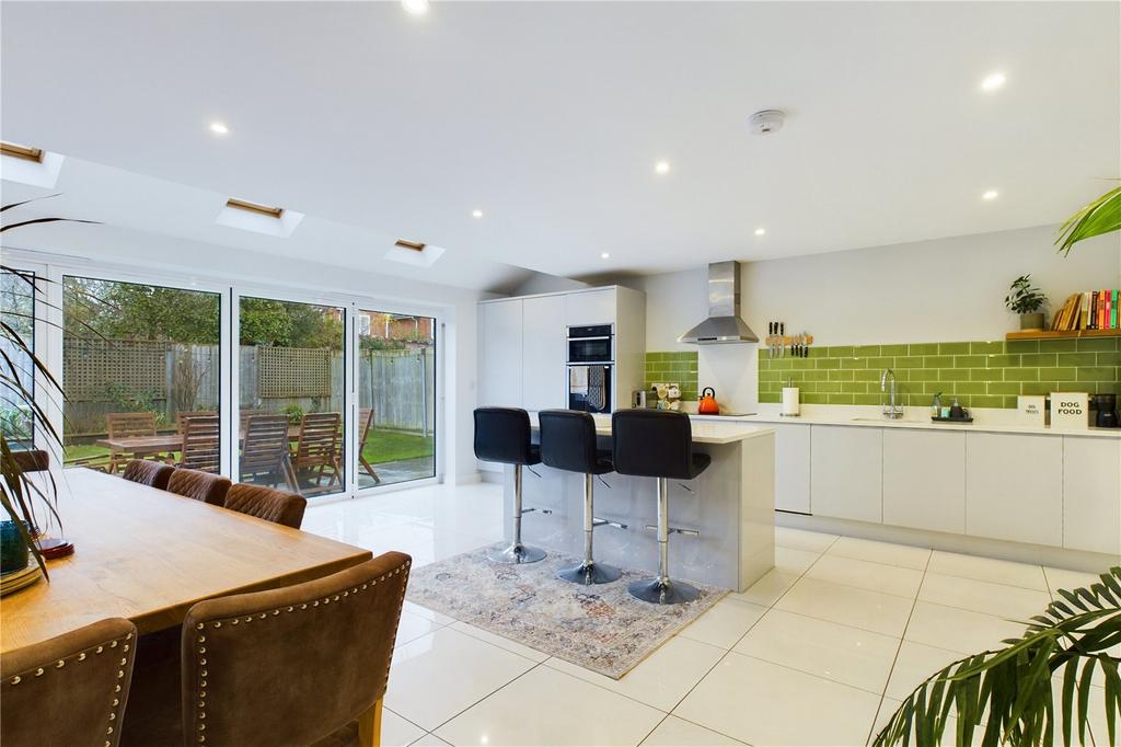 Kitchen Family Room