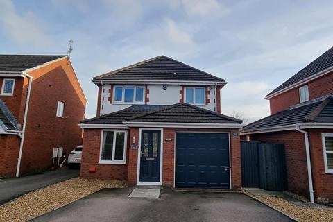 3 bedroom detached house for sale, Heol Miaren, Barry, The Vale Of Glamorgan. CF63 1FA