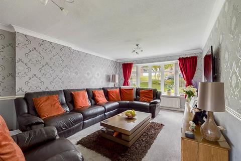 4 bedroom detached house for sale, Woodlands Close, Malvern