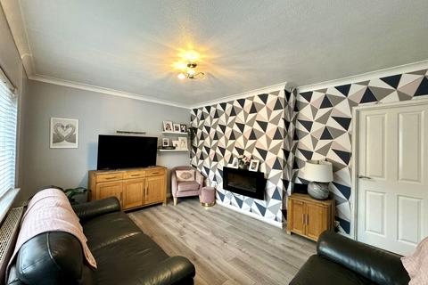 2 bedroom detached house for sale, Main Road, Pontypridd CF38