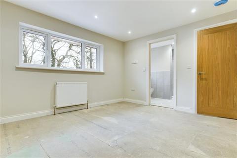 5 Tenaplas Drive, Upper Basildon, Reading, RG8 8SS
