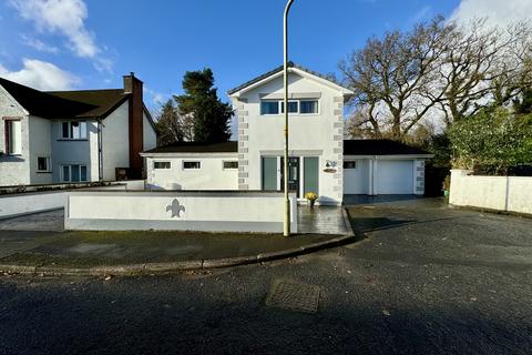 4 bedroom detached house for sale, Gwaelodygarth Close, Merthyr Tydfil CF47