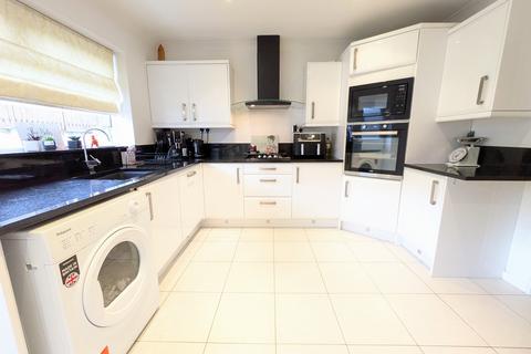 3 bedroom detached house for sale, Cwm Glo Road, Merthyr Tydfil CF48