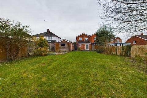 3 bedroom semi-detached house for sale, Upper Howsell Road, Malvern