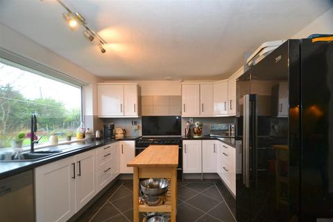 3 bedroom detached bungalow for sale, Ridgeway Cross, Cradley, Malvern