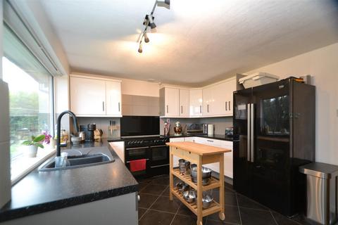 3 bedroom detached bungalow for sale, Ridgeway Cross, Cradley, Malvern