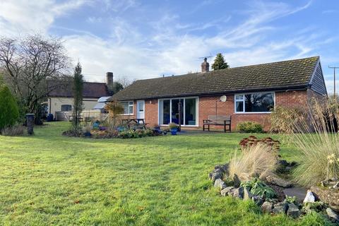 3 bedroom detached bungalow for sale, Ridgeway Cross, Cradley, Malvern