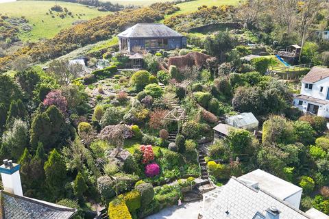 3 bedroom detached house for sale, Dawn Road, Looe