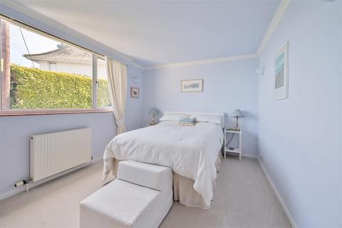 Rock Ledge Dawn Road, Looe, PL13 2DS