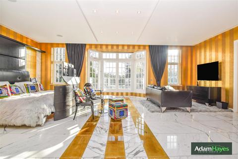 8 bedroom detached house for sale, The Bishops Avenue, London N2