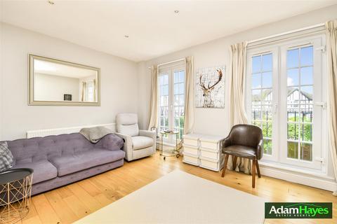 4 bedroom townhouse for sale, Ashburnham Close, London N2