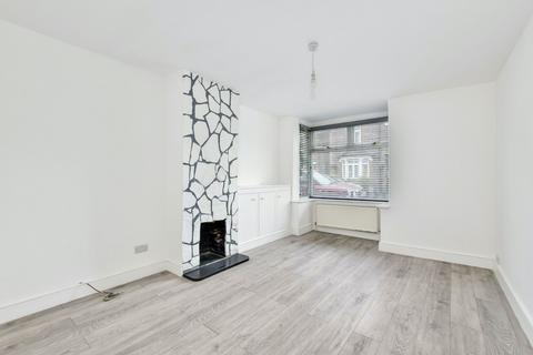 3 bedroom end of terrace house for sale, Brightwell Road, Watford, WD18