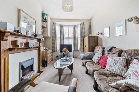 3 bedroom terraced house for sale, Cromwell Road, London N10