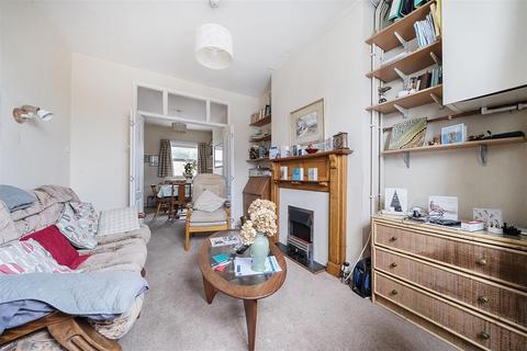 3 bedroom terraced house for sale, Cromwell Road, London N10