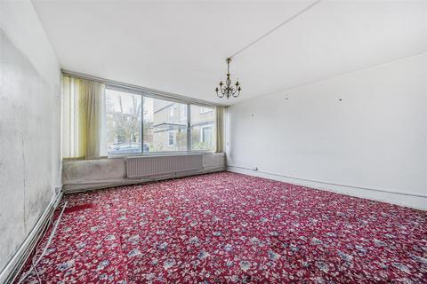 1 bedroom apartment for sale, Great North Road, London N2