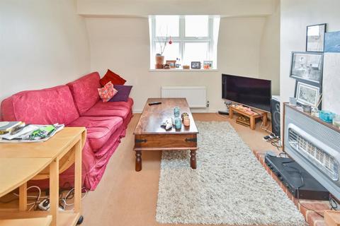 1 bedroom apartment for sale, Claybrook Close, London N2