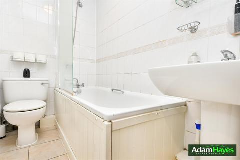 1 bedroom apartment for sale, 220 Nether Street, London N3