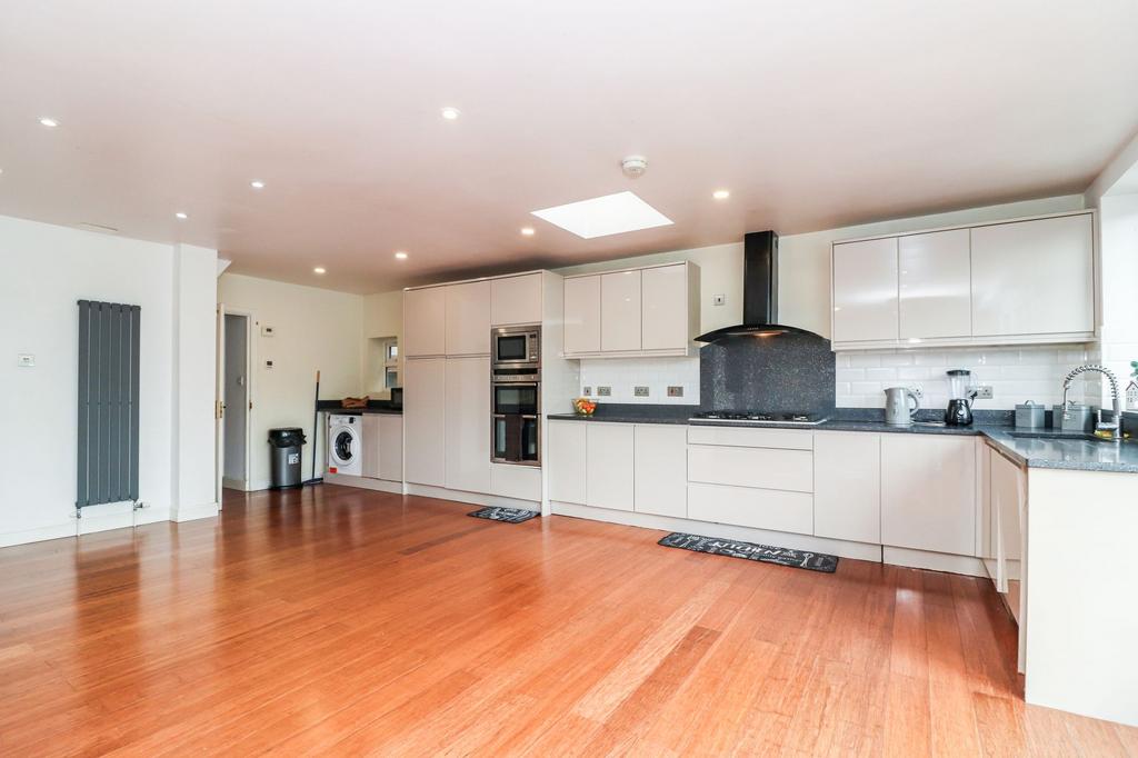 Open Plan Kitchen Dining Room