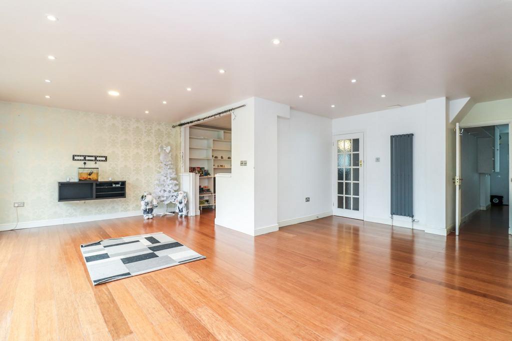 Open Plan Kitchen Dining Room