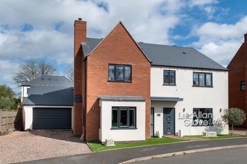 5 bedroom detached house for sale, Amphlett Close, Hagley, Stourbridge