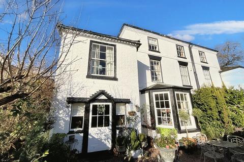 4 bedroom semi-detached house for sale, Stafford Street, Audlem, CW3