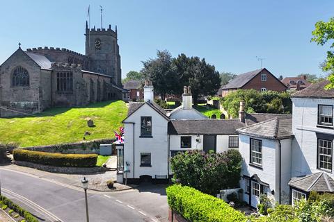 4 bedroom character property for sale, Stafford Street, Audlem, CW3