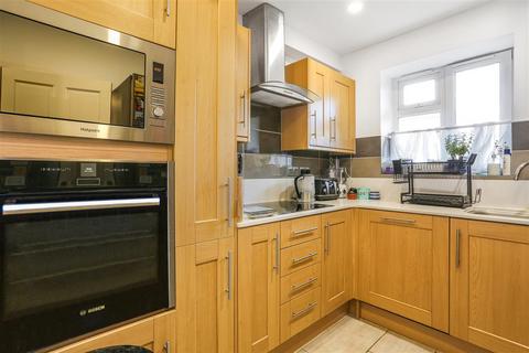 3 bedroom flat to rent, Margery Fry Court, Tufnell Park Road, London