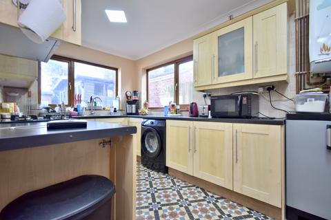 4 bedroom semi-detached house for sale, Lynmouth Road, Off Cardinals Walk, Leicester, LE5