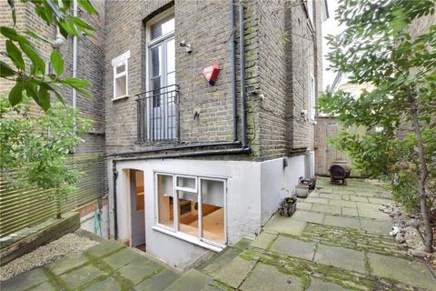 36 Wemyss Road, London, SE3 0TG