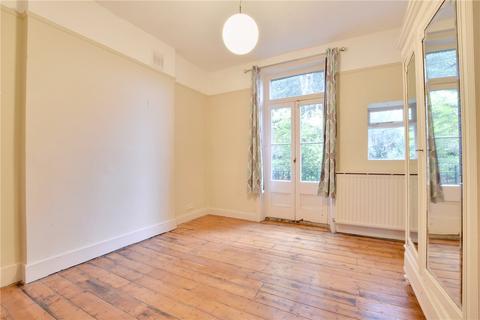 36 Wemyss Road, London, SE3 0TG