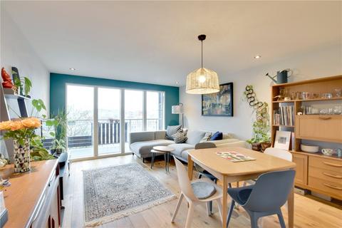 2 bedroom apartment for sale, Seren Park Gardens, Blackheath, London, SE3