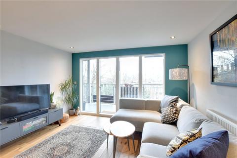 2 bedroom apartment for sale, Seren Park Gardens, Blackheath, London, SE3