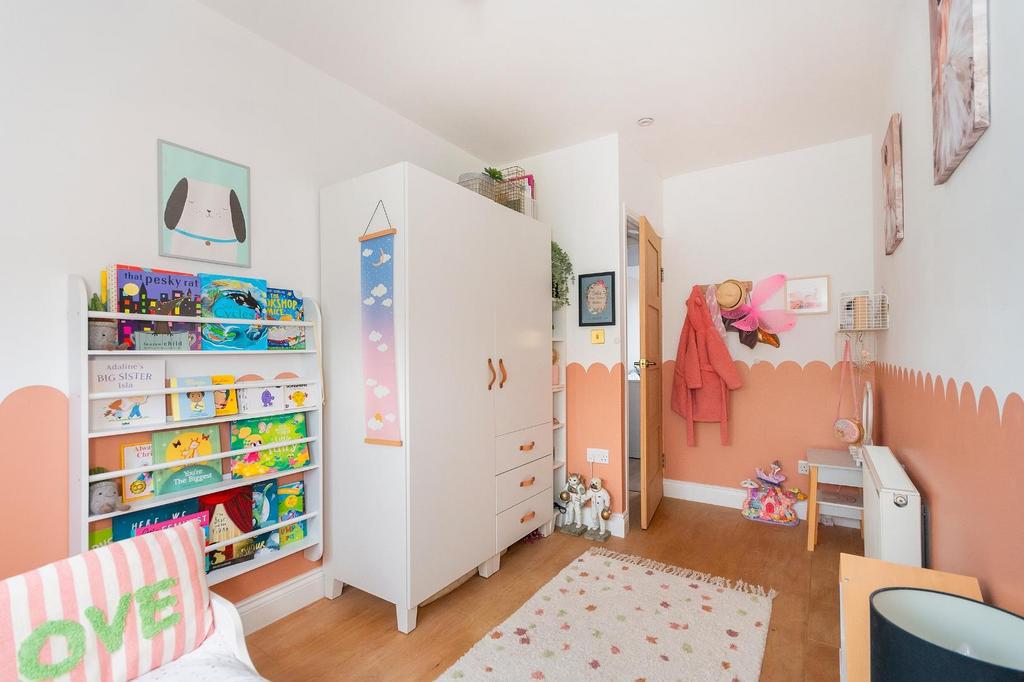 2 D6 CBH - Bedroom B.jpg