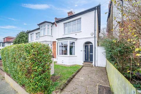 4 bedroom semi-detached house for sale, Gilbert Road, Bromley, BR1