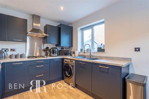 55 Swift Drive, Farington, Leyland, PR25 3DG