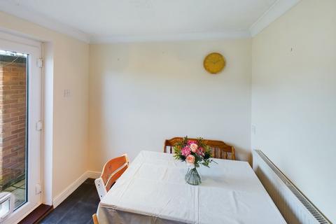 26 Merlin Road, Ipswich, IP2 0SJ