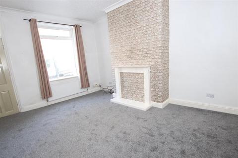 2 bedroom terraced house to rent, New Street, Idle, Bradford