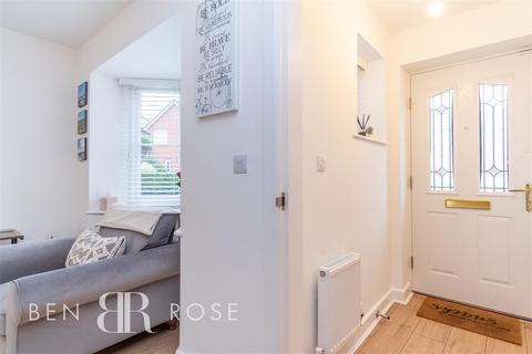 3 bedroom end of terrace house for sale, Deighton Road, Chorley