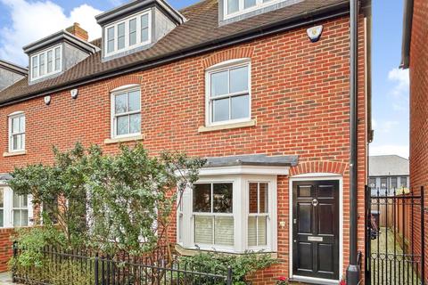 3 bedroom end of terrace house for sale, Pound Lane, Canterbury CT1