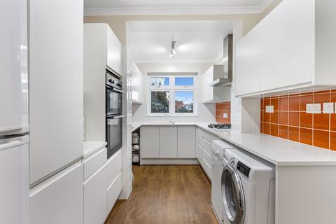 5 bedroom semi-detached house for sale, Woodleigh Avenue, London N12